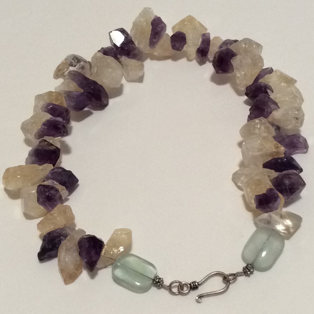 Necklace - Picture 4 of 8